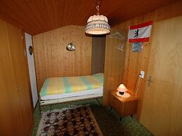 Pristine Home in a Charming Village, Large Grassy Sunbathing Area, Vie