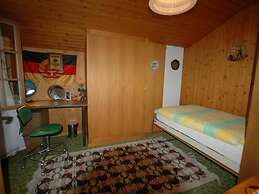 Pristine Home in a Charming Village, Large Grassy Sunbathing Area, Vie