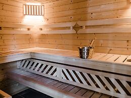 Geraeumiges Ferienhaus mit Sauna