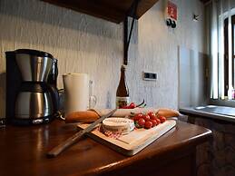 Tranquil Holiday Home in Houffalize With Barbecue