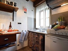 Tranquil Holiday Home in Houffalize With Barbecue