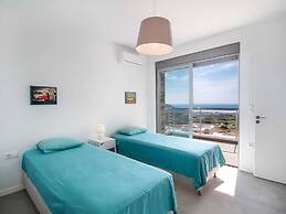 Sea View Villa in Kalythies with Private Pool near 3 Beaches