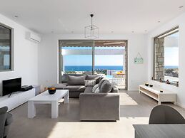 Sea View Villa in Kalythies with Private Pool near 3 Beaches
