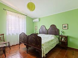 Belvilla by OYO Quaint Villa in Carini With Garden