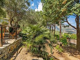 Belvilla by OYO Quaint Villa in Carini With Garden