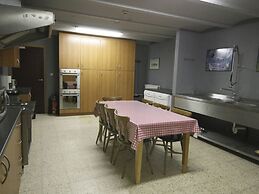 Spacious Farmhouse in Anthisnes With Sauna