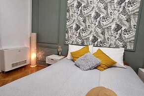 Authentic Villa With Private Pool,hot Tub,covered Terraces,panoramic V