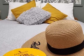 Authentic Villa With Private Pool,hot Tub,covered Terraces,panoramic V