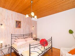 Authentic Villa With Private Pool,hot Tub,covered Terraces,panoramic V