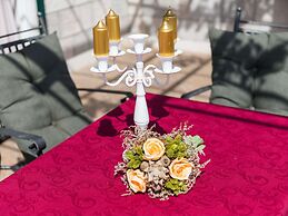 Authentic Villa With Private Pool,hot Tub,covered Terraces,panoramic V