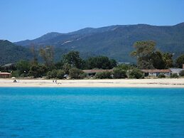 Apartment With Terrace for 4 People