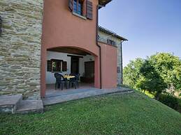 Beautiful Mansion With Pool in Sant'angelo