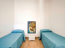 Simplistic Villa in Scoglitti near Sea Beach