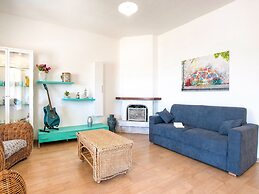 Simplistic Villa in Scoglitti near Sea Beach