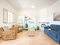Simplistic Villa in Scoglitti near Sea Beach