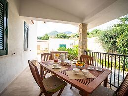 Belvilla by OYO La Vela Nove