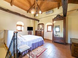 Holiday Home in Stilo With Pool & Views