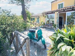 Holiday Home in Stilo With Pool & Views