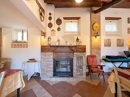 Holiday Home in Stilo With Pool & Views