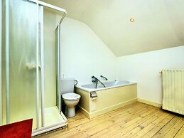 Spacious Villa in Durbuy With Sauna