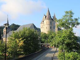 Spacious Villa in Durbuy With Sauna