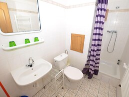 Beautiful Apartment in a Spa Resort, Only 2,5 km From the Jáchymov Cha