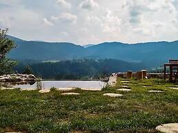 Comfy Holiday Home in Bunjevci With Hot Tub