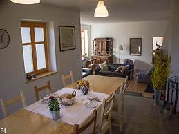 Comfy Holiday Home in Bunjevci With Hot Tub