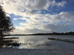 Schones Modernes Ferienhaus am See