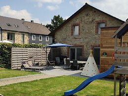 Tasteful Holiday Home in Waimes With Sauna