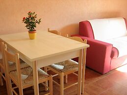 Belvilla by OYO Enticing Holiday Home With Pool