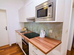 Apartment in Murter With Swimming Pool