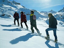 Unique Holiday Home in Heremence in the ski Area