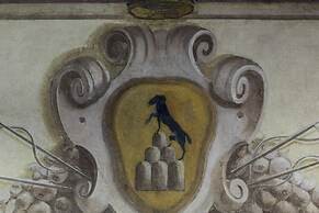 Belvilla by OYO Alluring Holiday Home With Garden