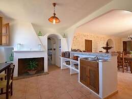 Belvilla by OYO Albadallet