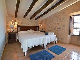 Belvilla by OYO Albadallet