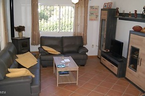Belvilla by OYO Casa Nido Ca!lido