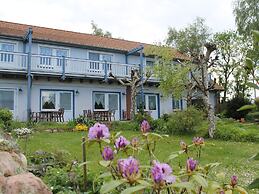 Apartment With Garden in Rerik