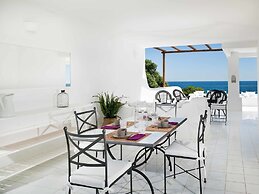 Belvilla by OYO Casa Blu