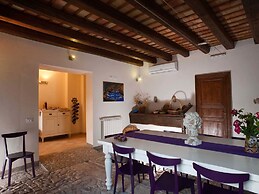 Belvilla by OYO Ager Costa