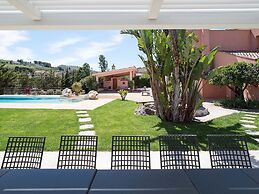 Belvilla by OYO Ager Costa