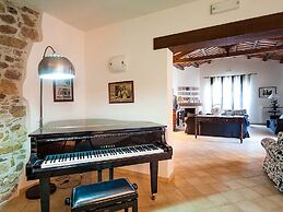 Belvilla by OYO Ager Costa