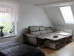 Lovely Apartment in Beckerwitz near Terrace
