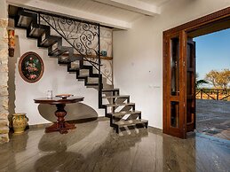 Villa in Castellammare del Golfo With Pool