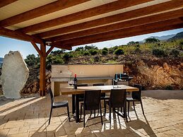 Villa in Castellammare del Golfo With Pool