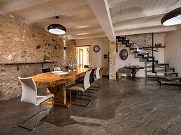 Villa in Castellammare del Golfo With Pool