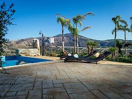 Villa in Castellammare del Golfo With Pool