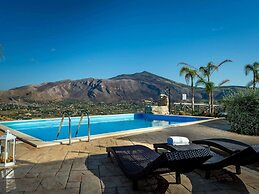 Villa in Castellammare del Golfo With Pool