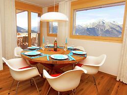 Luxury Apartment with Hot Tub in Veysonnaz