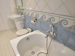 Villa White in Spa With Pool